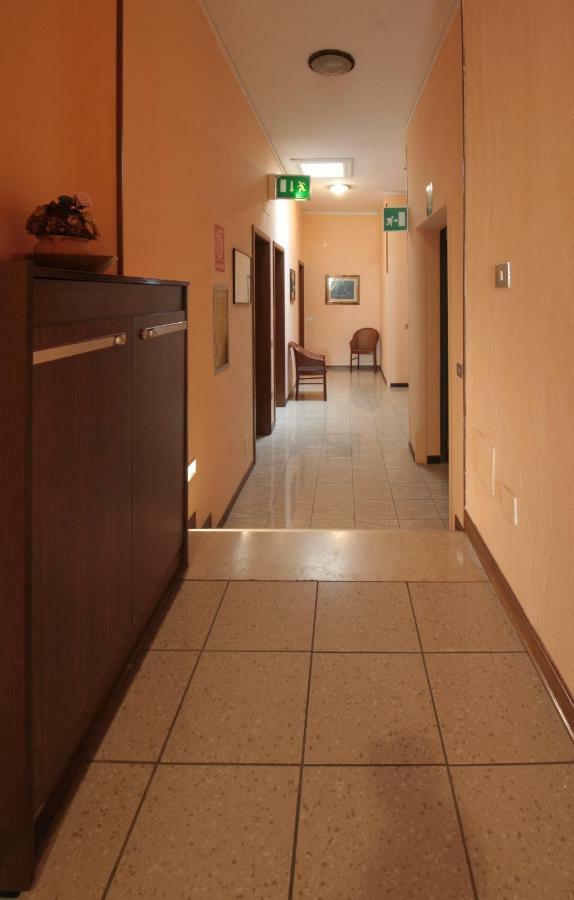 Hotel Rose&Crown Correggio Exterior photo